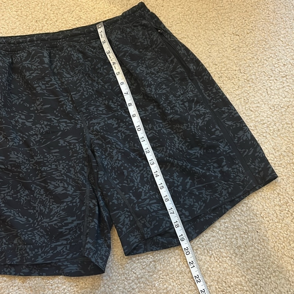Lululemon Pace Breaker Short 9" Transmission Darkside Black - Picture 10 of 12